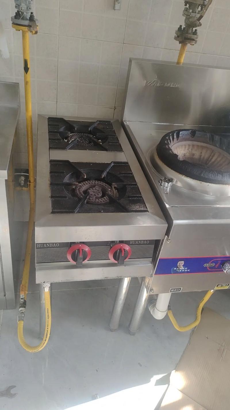 安裝維修燃氣灶具與家用電器 安全、專業、便捷的一站式服務